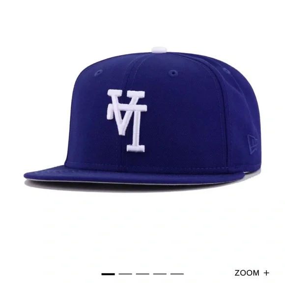 New Era LA Dodgers Fitted Hat. - Picture 1 of 4